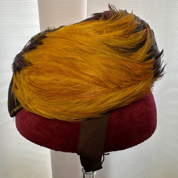 VINTAGE 1940s New York Creation Union Label Pheasant Feather Pillbox Hat - Picture 4 of 8